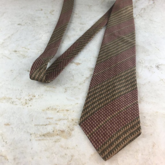 SPORTING COLOURS by ALEXANDER JULIAN TIE - Picture 1 of 9